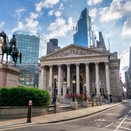 Equestrian,Statue,Of,Wellington,In,Front,Of,War,Memorial.,London.